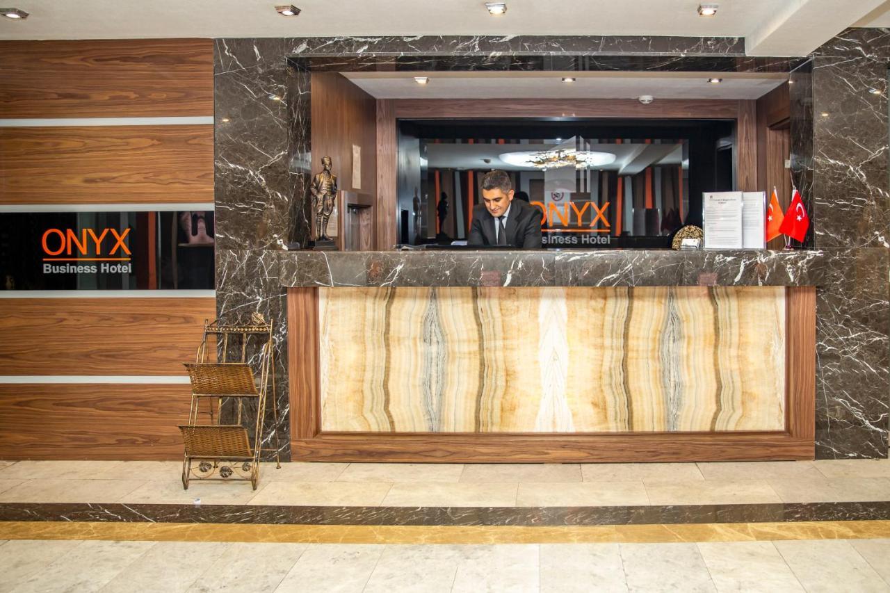 Onyx Business Hotel Ankara Exteriör bild